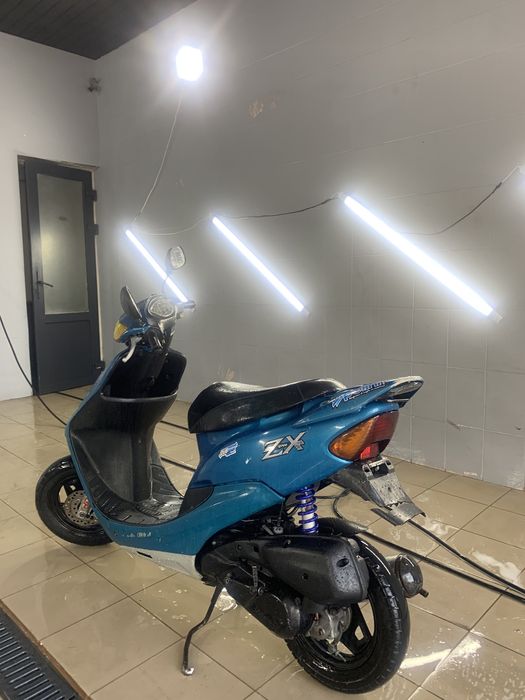 Honda dio 35 zx.