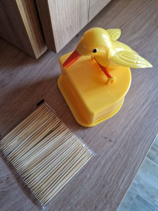 Dispensador de palitos. Novo