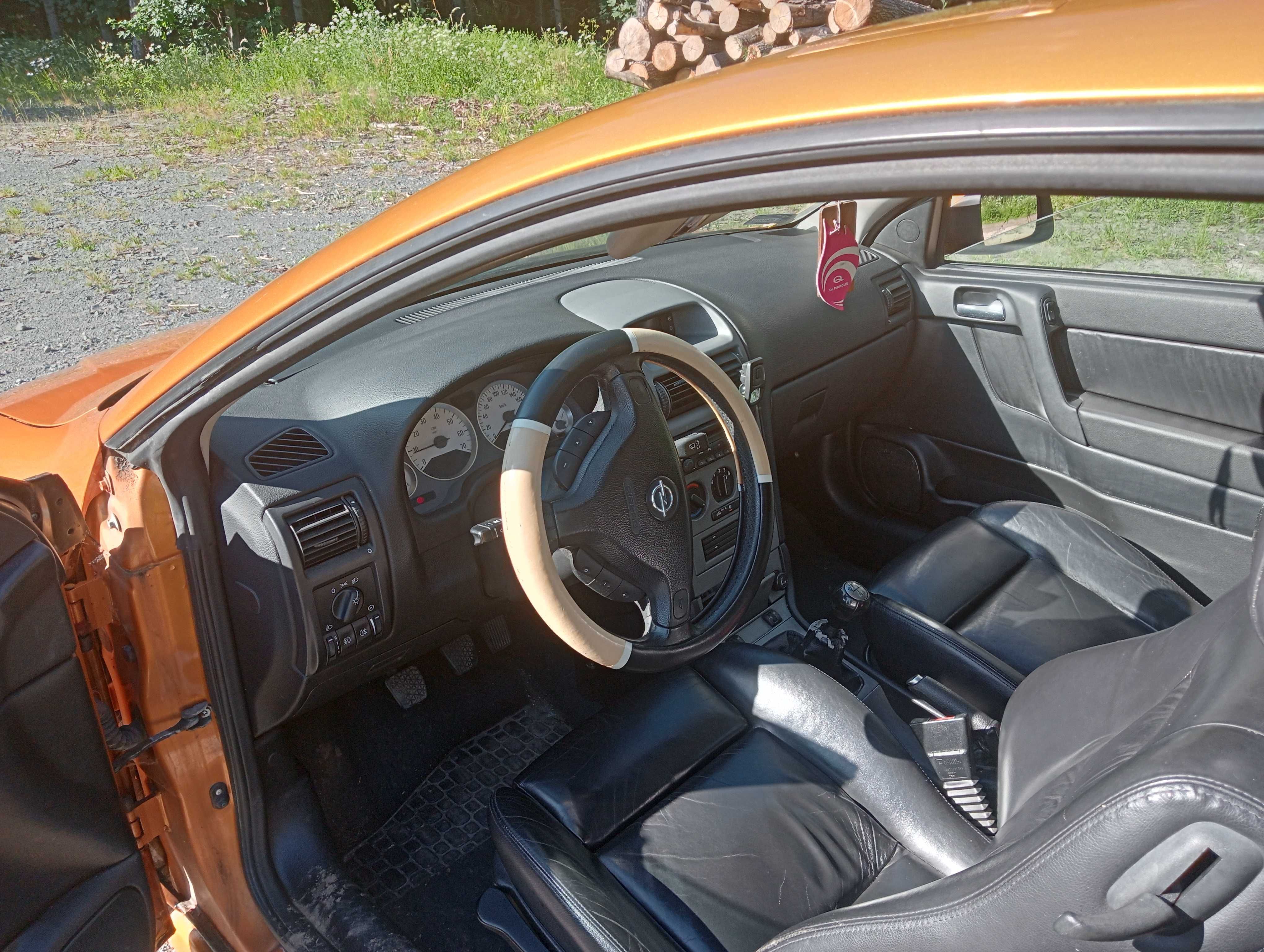 2x Opel Bertone 1.8 16v