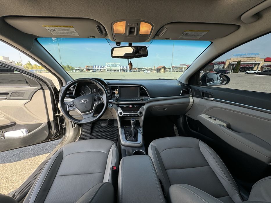 Hyundai Elantra Limited 2016