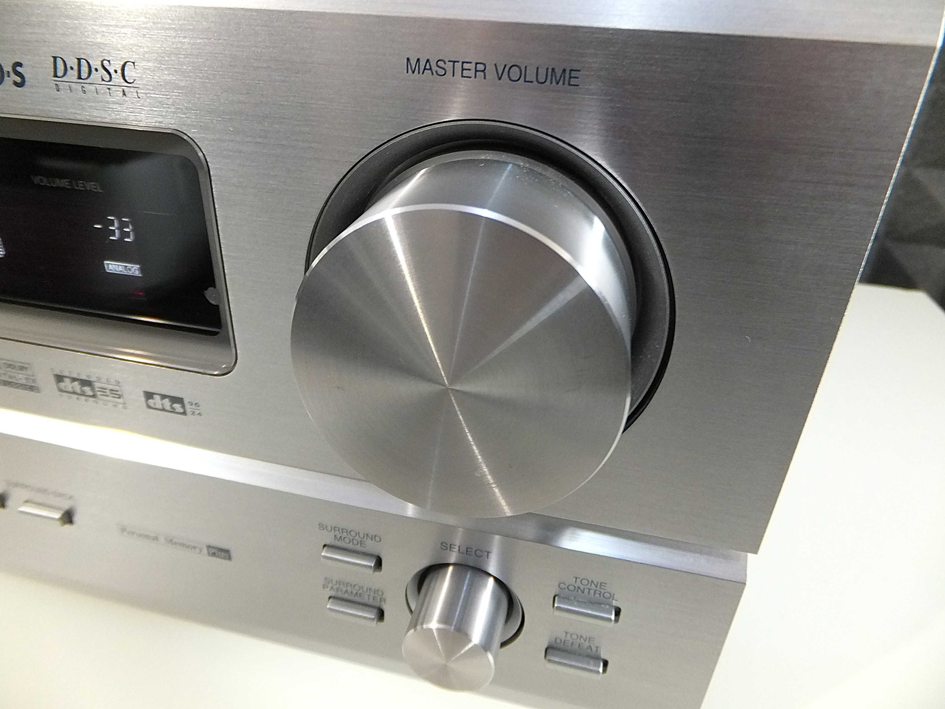 Wysokiej klasy amplituner kina domowego DENON AVR-3803