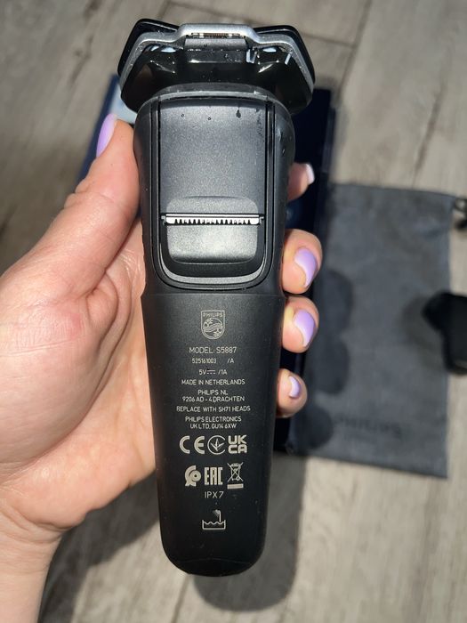 Бритва Philips Series 5000