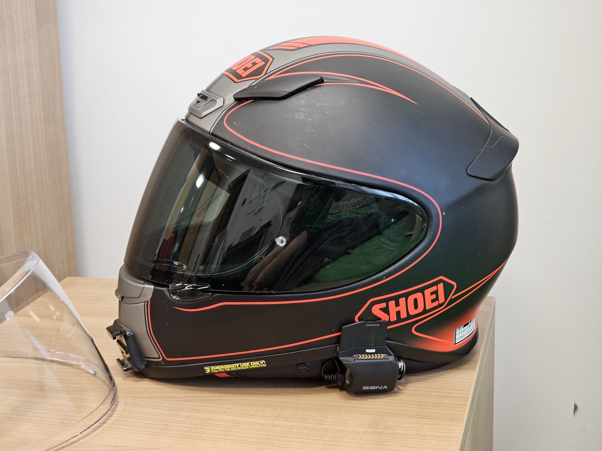 Shoei NXR M ka Kask Szyba Jasna Czarna Pinlock

Zadbany