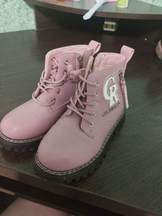 Ботінки Демі для дівчинки