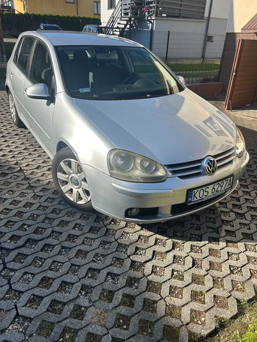 Golf 5 FSI 2003 1.6 benzyna
