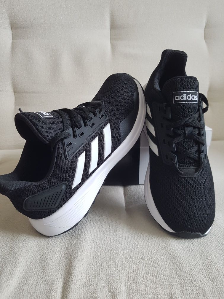 Buty sportowe Adidas Duramo