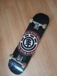Skate element 8.25 impecável