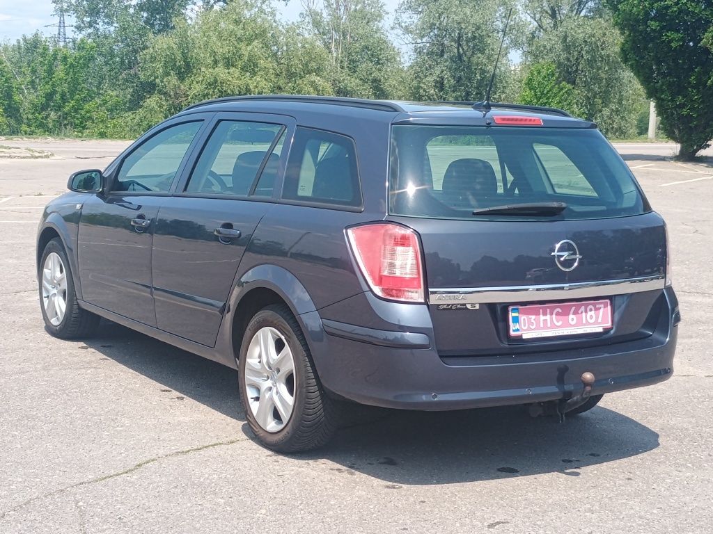Opel Astra H 1.6
