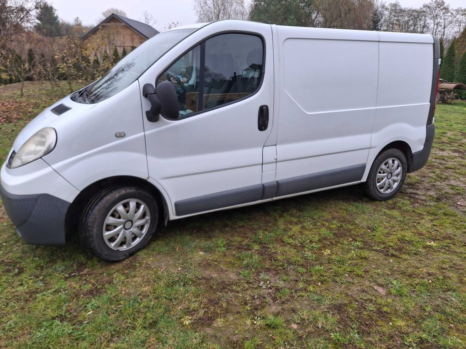 Renault Trafic 2011r.