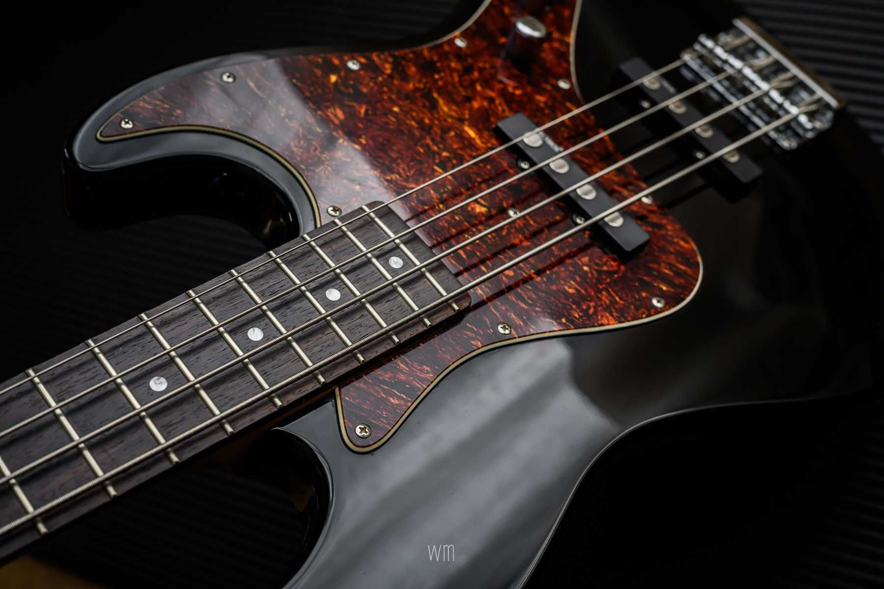 Schecter J-4 gitara basowa