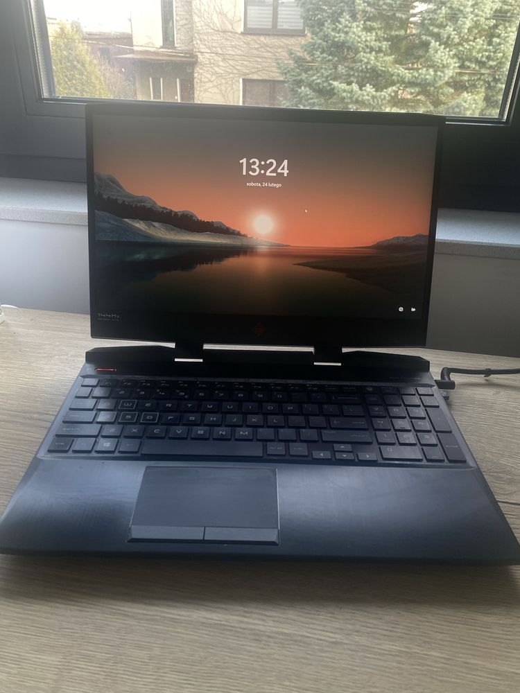 Laptop HP Omen 15 144hz GTX 1660ti i5 16gb