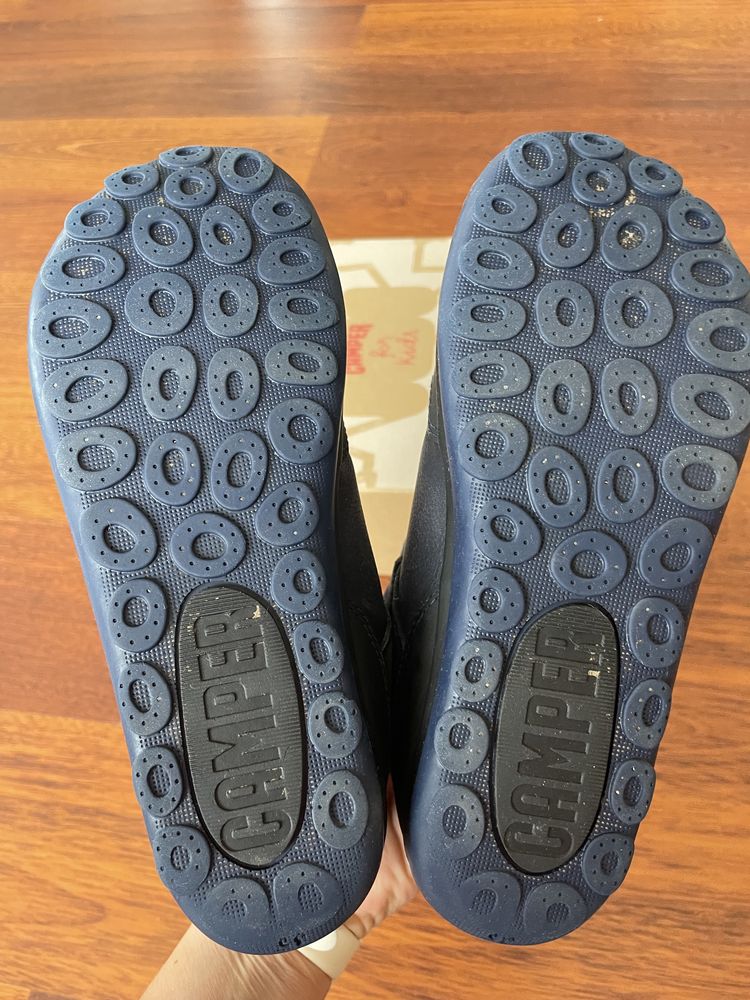 Camper buty zimowe z Goretexem, rozmiar 35