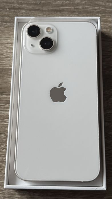 Iphone 13 на 128 gb не вмикається