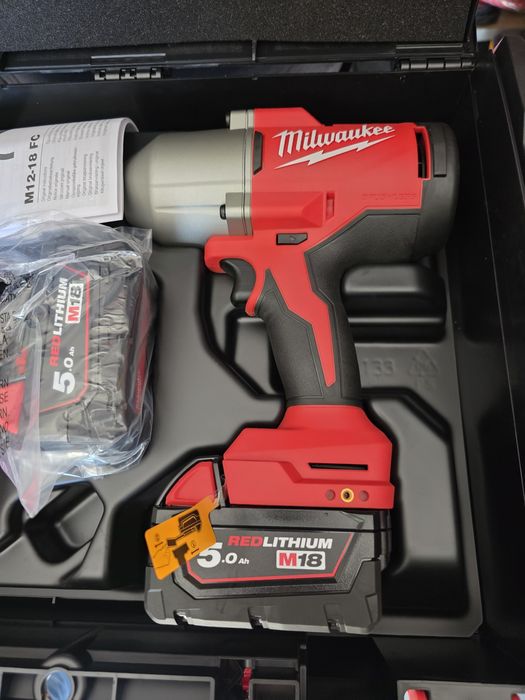 Milwaukee M18 Udarowy Klucz Nasadki Baterie Ładowarka