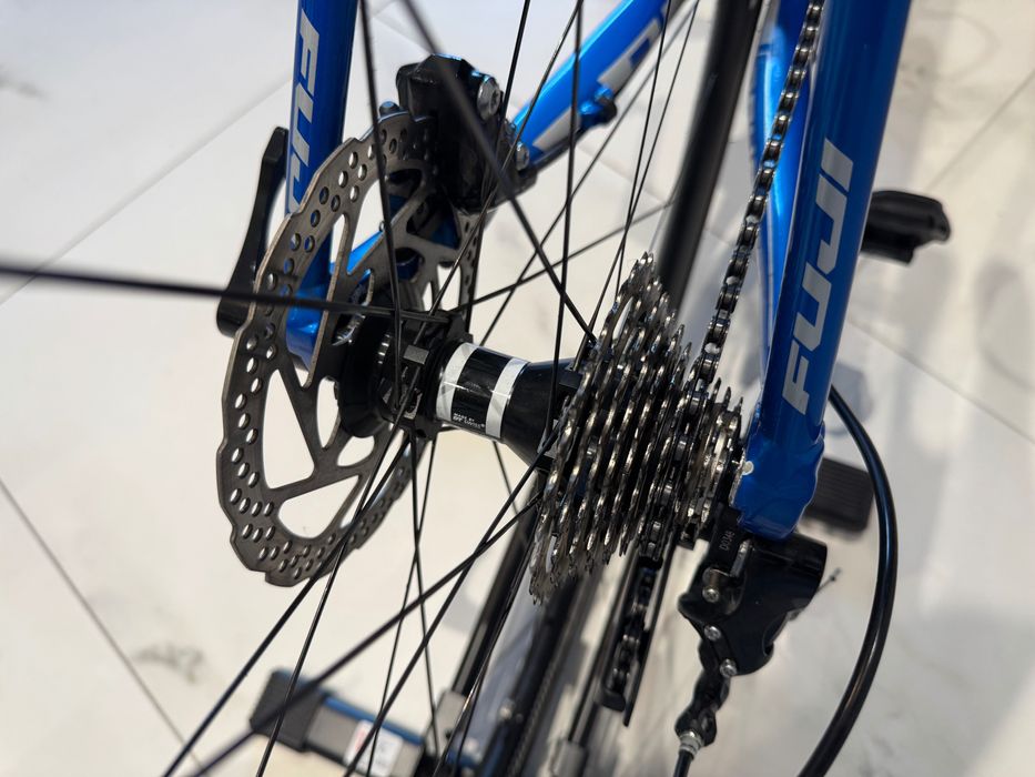 Fuji ROUBAIX 1.3 Disc Shimano 105 2x11