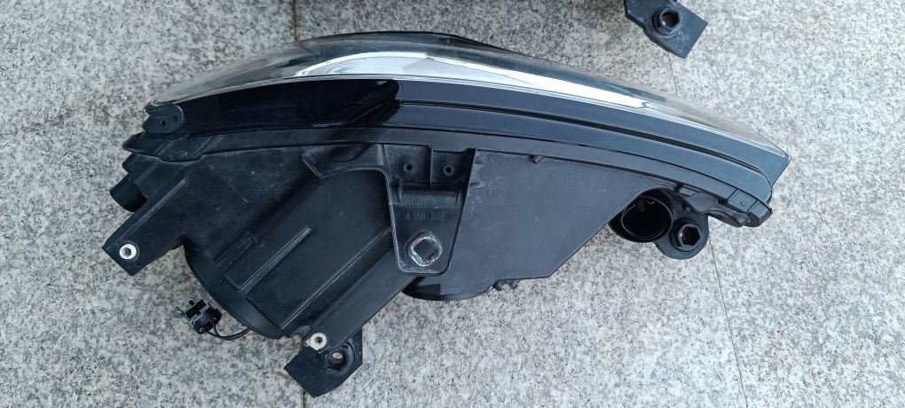 Farol Audi A3 H7