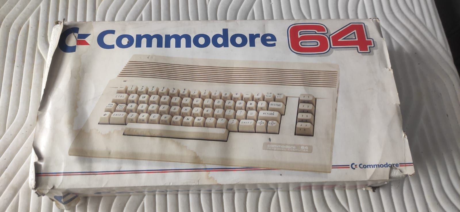 Komputer COMMODORE 64 C64 pudełko oryginalne