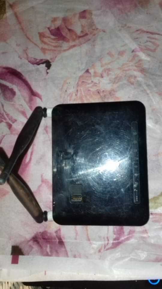 Router Wi-Fi N300 Multi-WAN
DWR-116