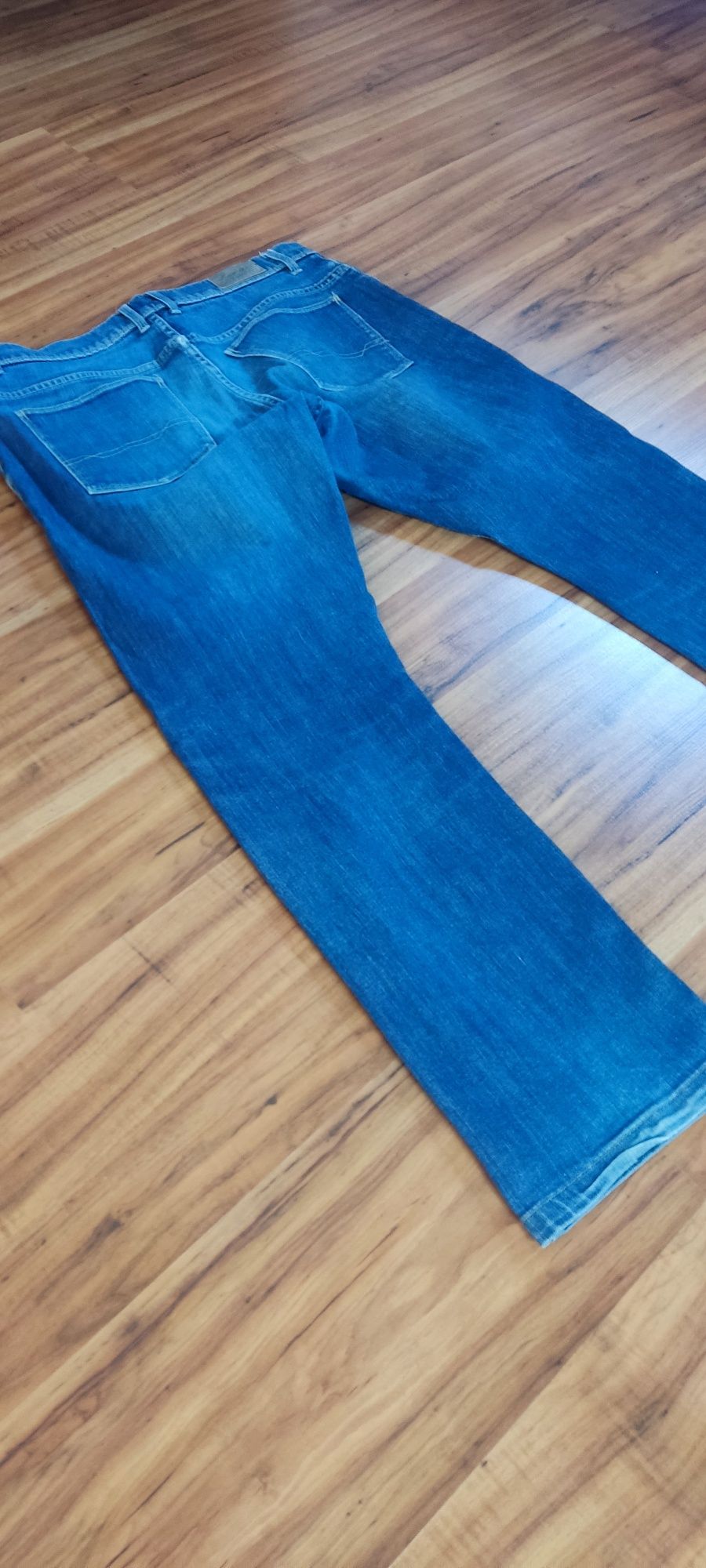 spodnie męsknie jeansowe W 32 L 30