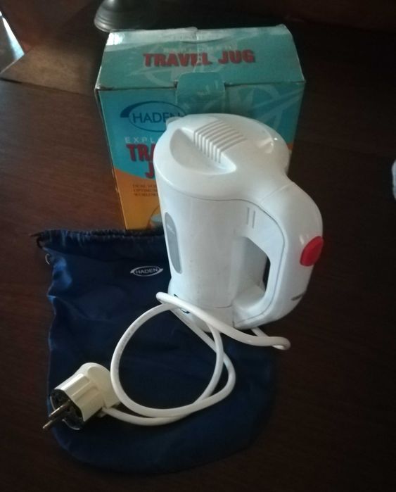 Jarro elétrico com 2 chávenas-aquecedor de água (bom para viagem)