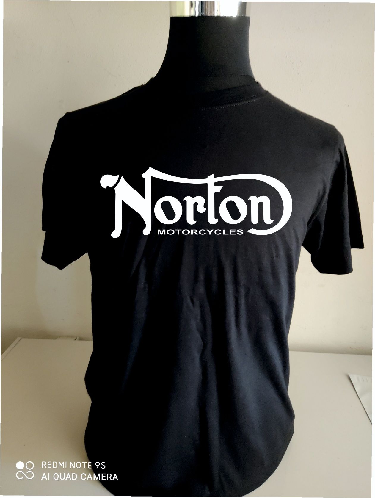 T-shirts Norton motorcycles