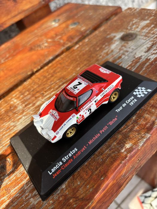 Lancia miniatura colecionavel