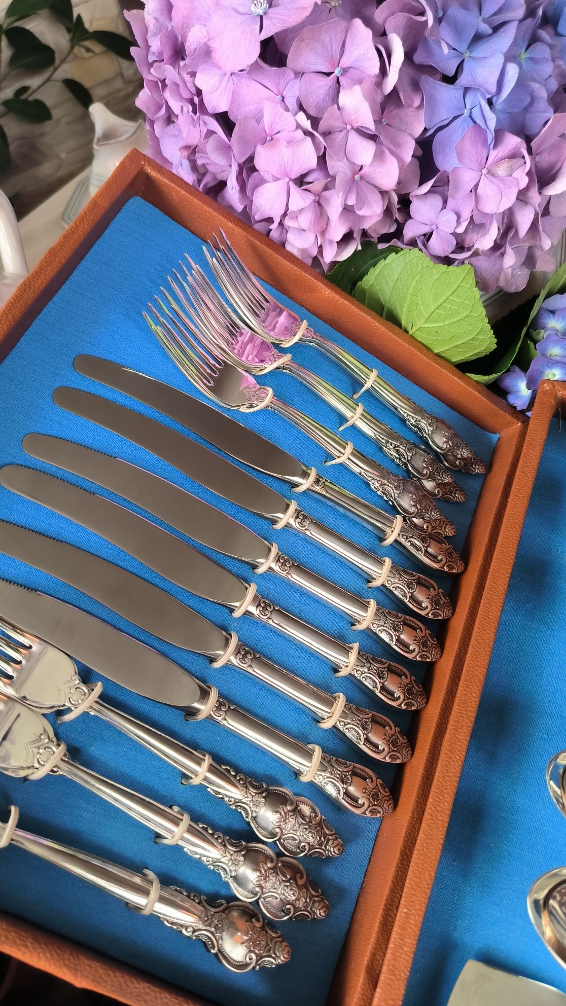 Продам мельхіор СССР Троянда