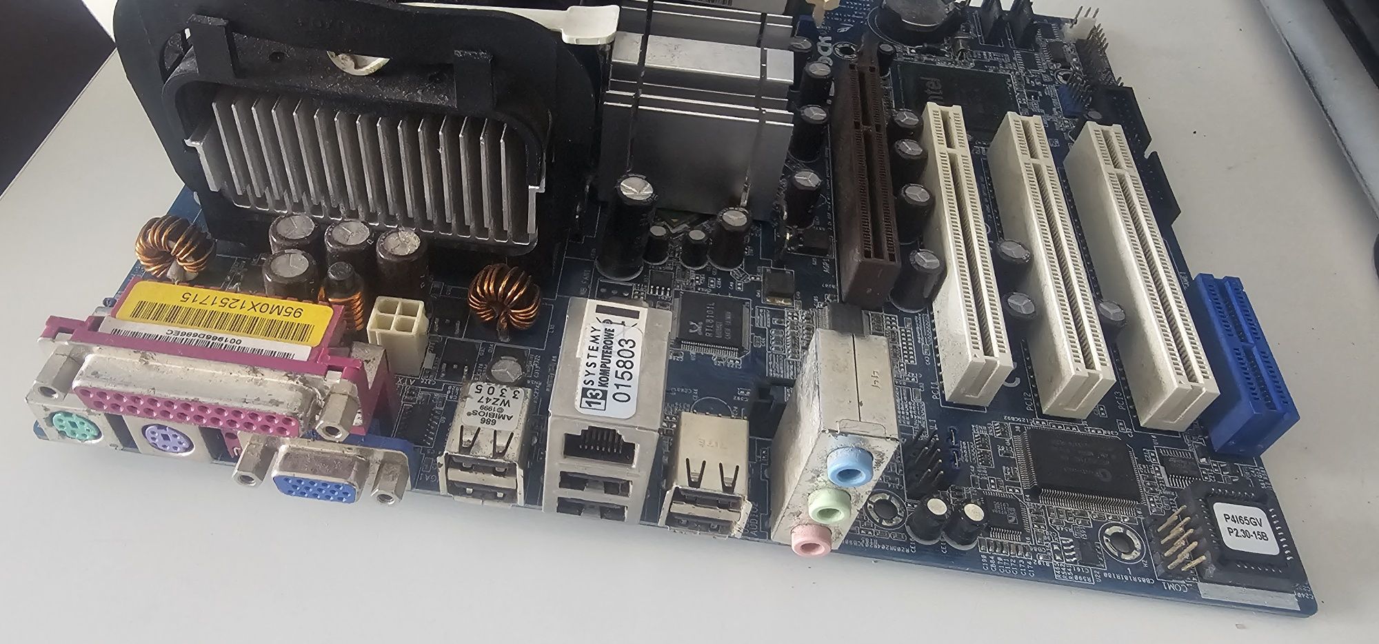 Płyta Asrock P4i65GV Celeron 2.4gh Ram grafika