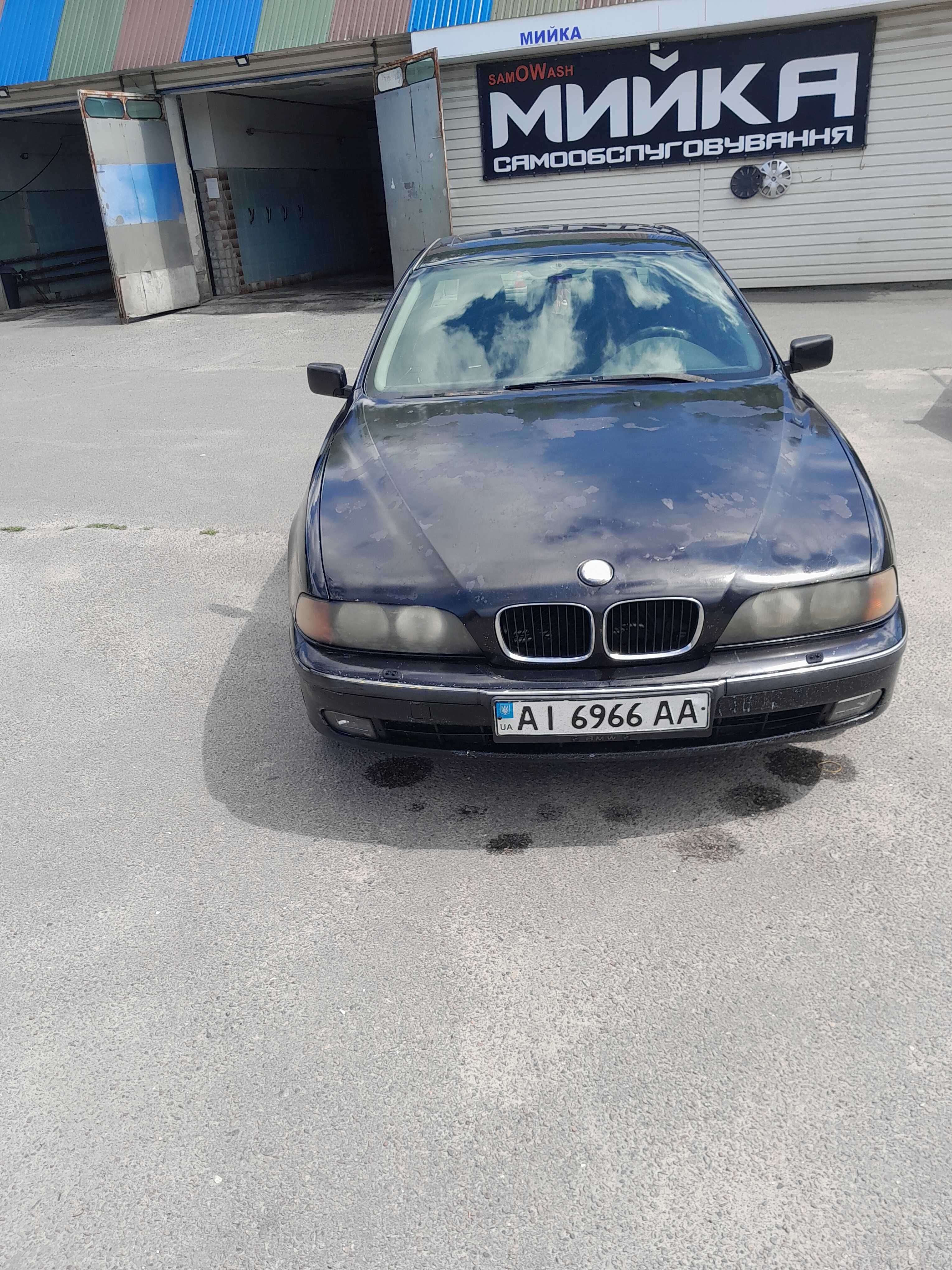 Продам автомобіль БМВ
