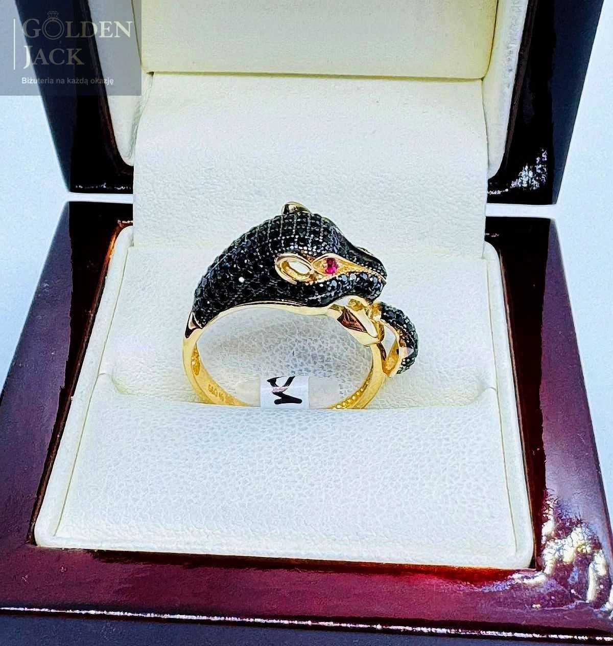 Złoty pierścionek czarna pantera z cyrkoniami złoto 585 roz. 17 4,25g