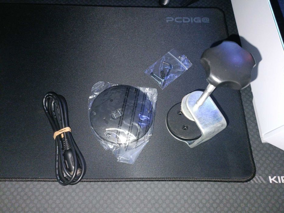 Thrustmaster TH8A shifter