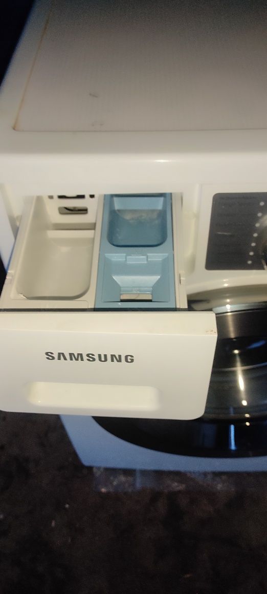 Пральна машина Samsung WF10784