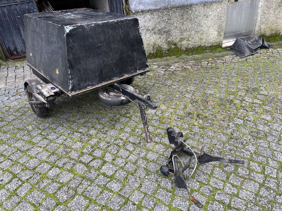 Reboque p/ transporte de cães