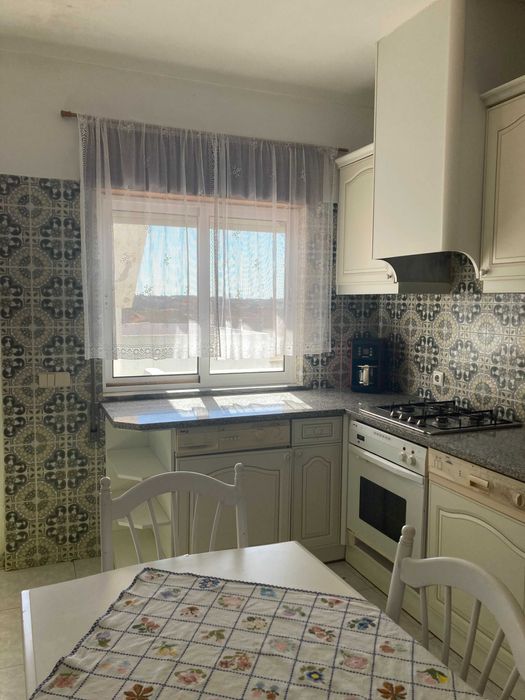 Arrenda-se Apartamento T3 Mobilado e equipado