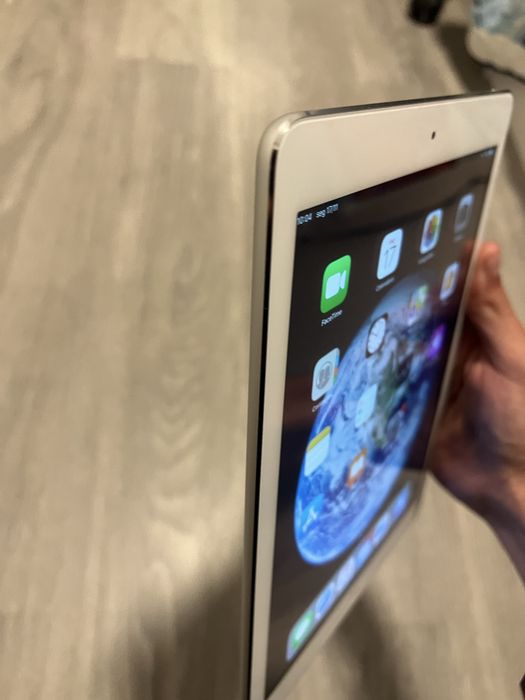 iPad Air 1 com carregador original