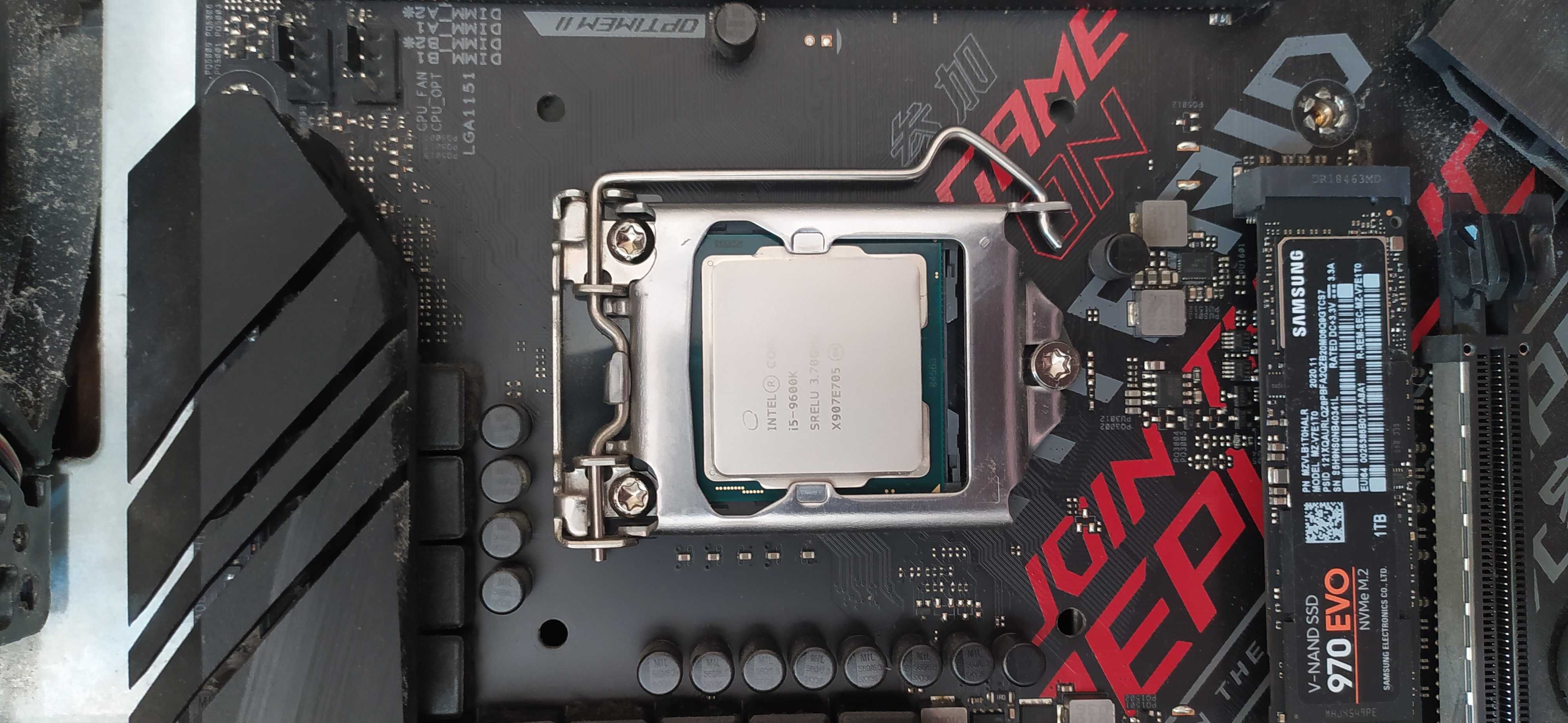 i5 9600 K _ i9-9900 K _ z 390_ z 370 _ s1151v2 _ ddr 4_GAMMAXX 300