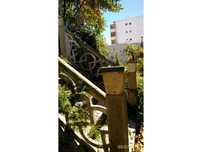 Moradia em terreno com 1200 m2