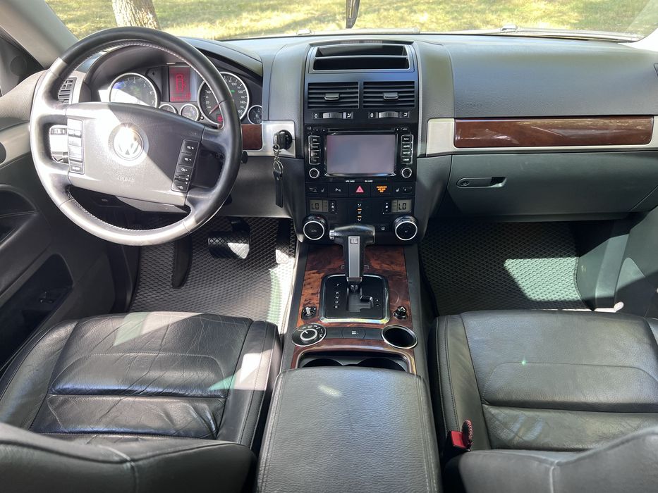 Продам фольцваген таурек рестайлінг 2008