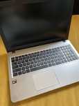 Laptop ASUS X540Y – USZKODZONY – AMD A8, bez dysku, działa z pendrive