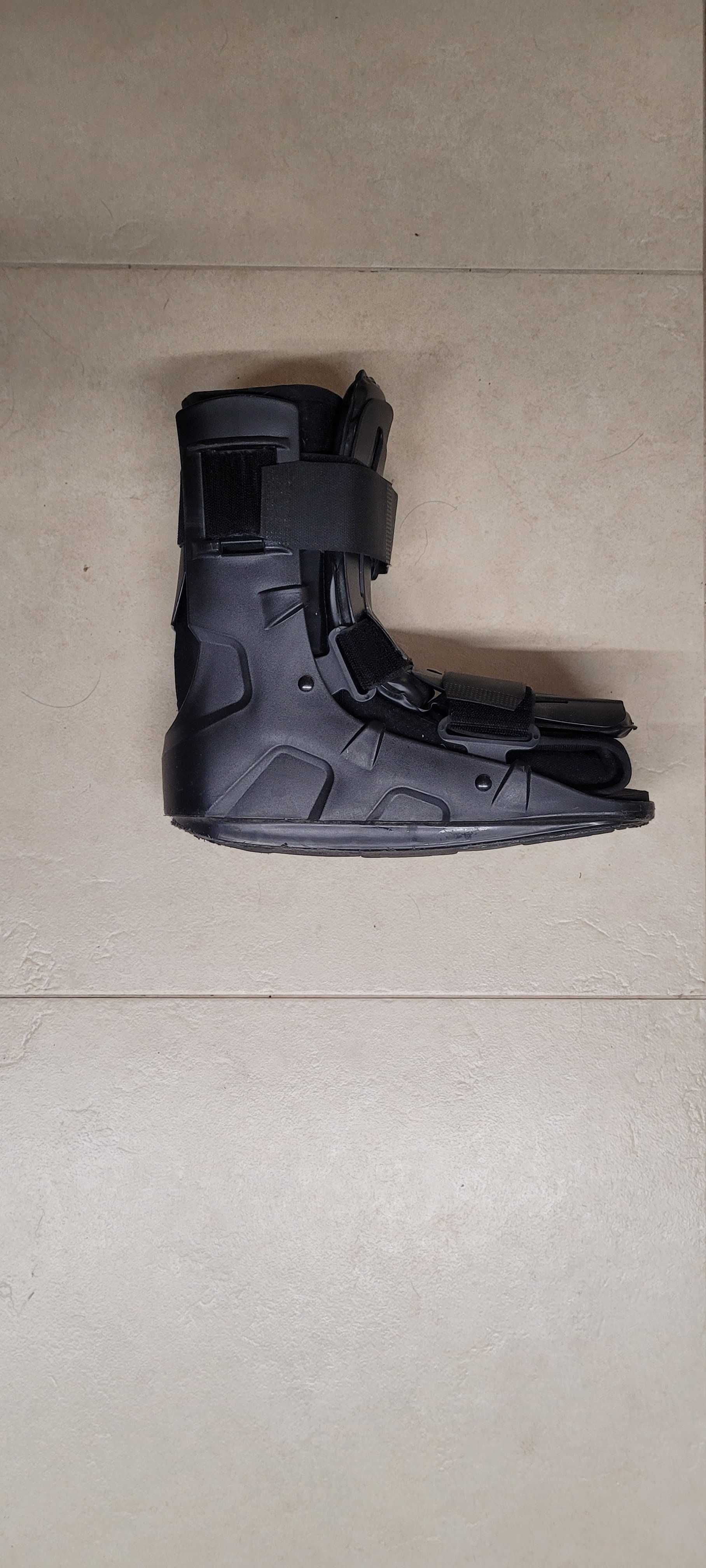 orteza Qmed Solid Walker Medium