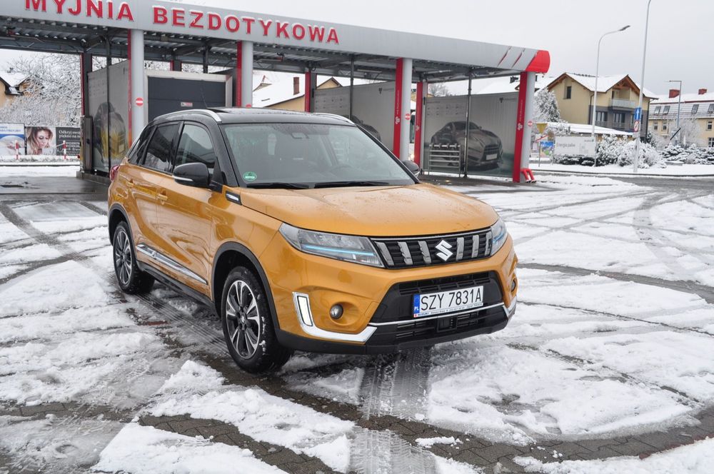 Suzuki Vitara 4x4 comfort+,pełna historia serwisowa,panorama-dach,full, f-ra marża,