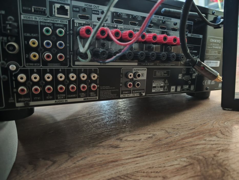 Sprzedam amplituner Onkyo Tx-nr676E