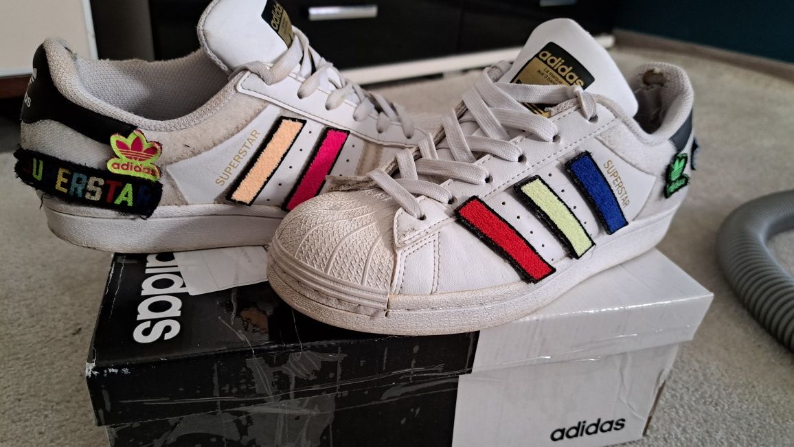 Adidas  Superstar