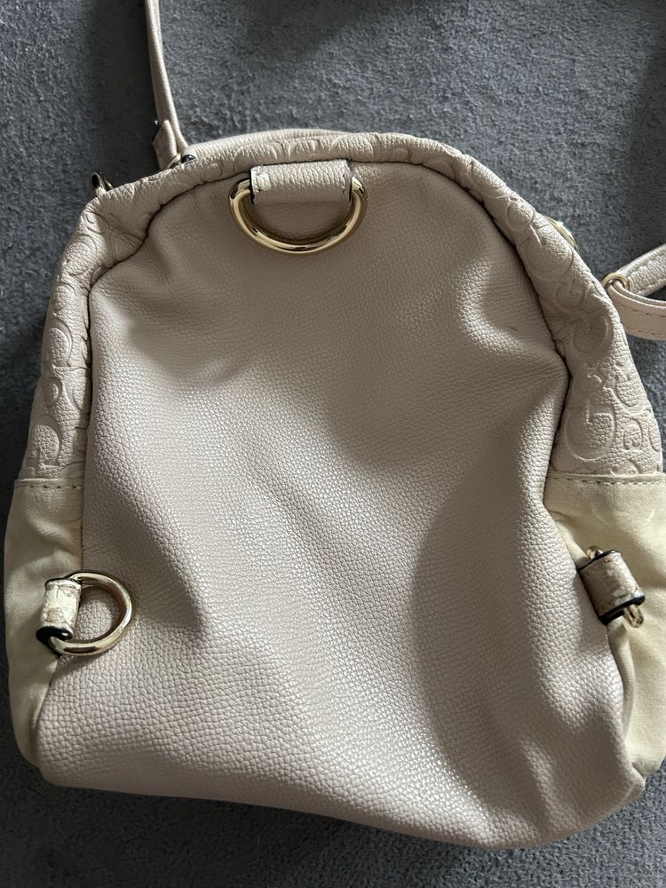 Mini plecak Guess
