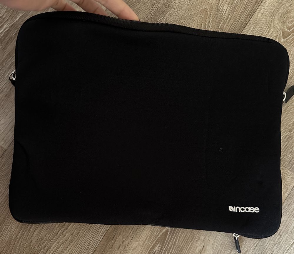 Чехол на MacBook