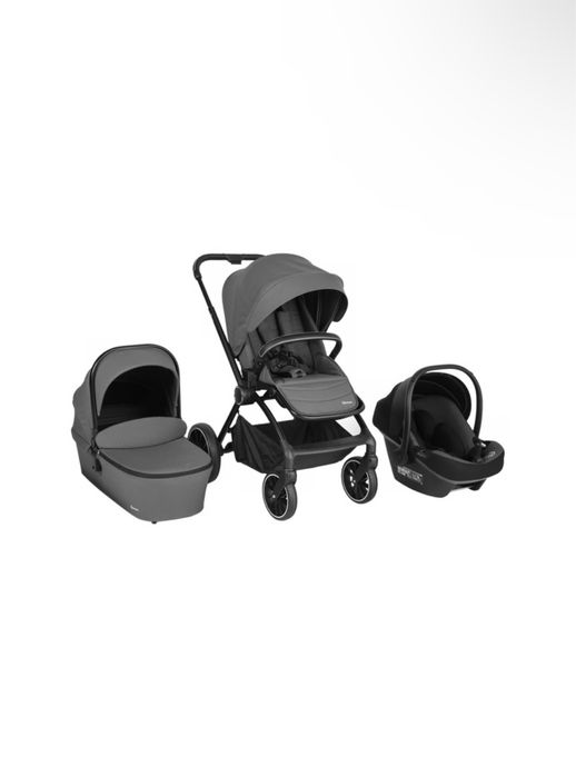 Carrinho de bebe trio novo por encomenda