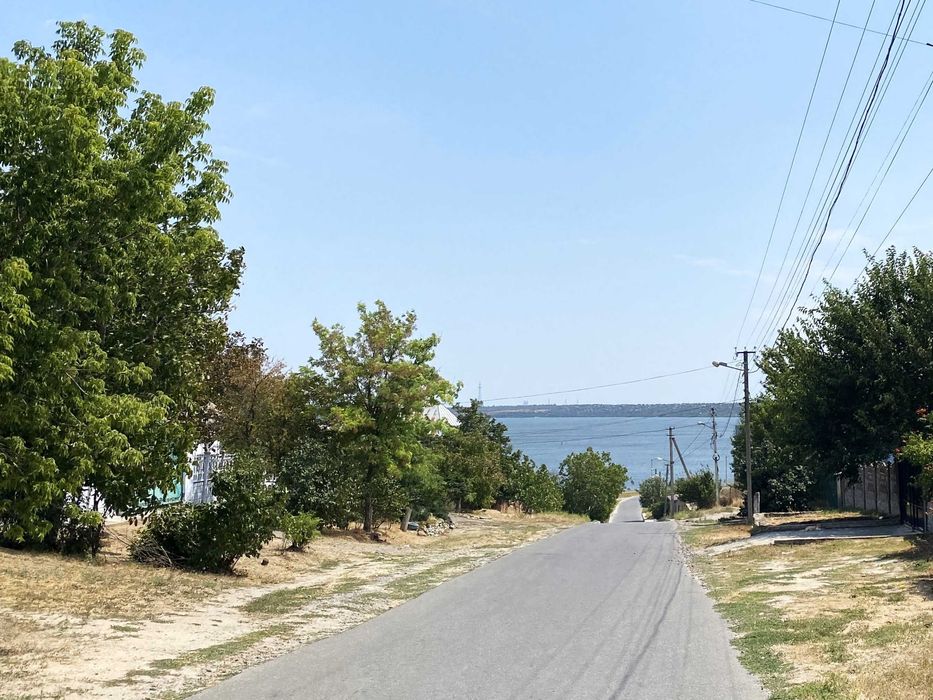 Продаж будинок на ділянці 16 соток, Велика Корениха, перша половина