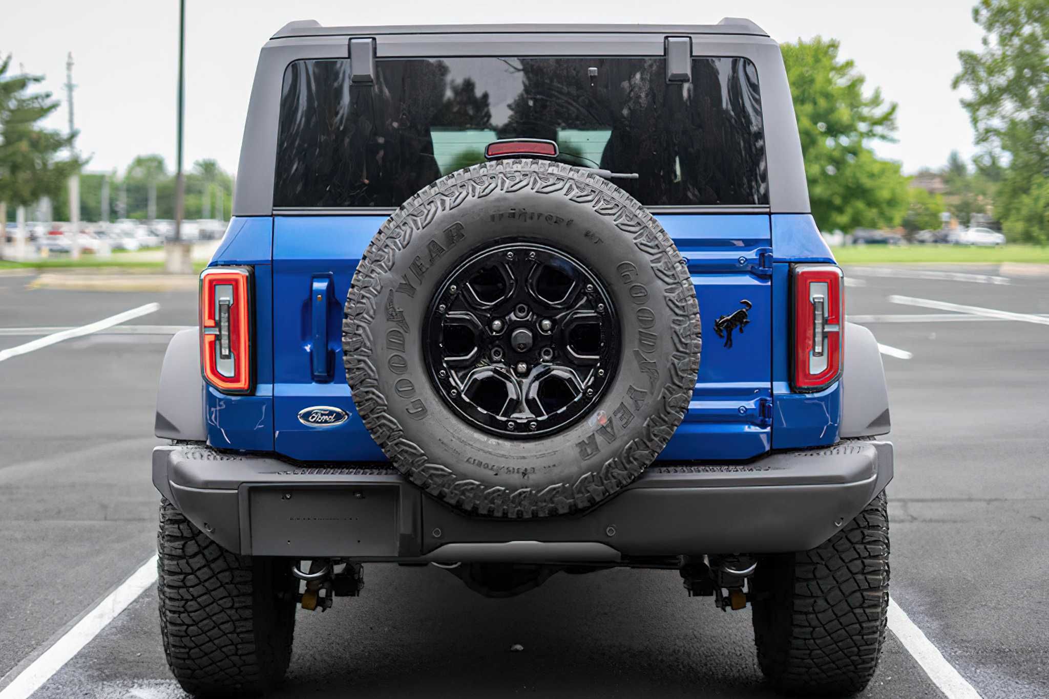 Ford  Bronco First Edition      2021