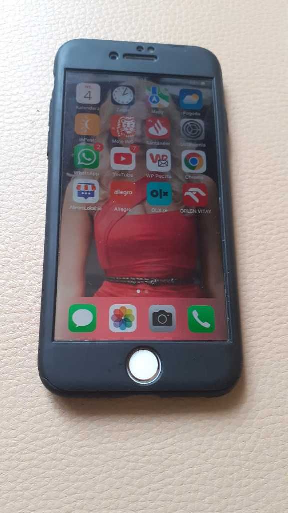 Apple iPhone 8   Zestaw