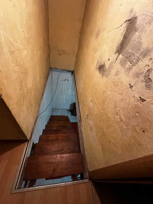 Продається комерційна споруда в смт.Дубове